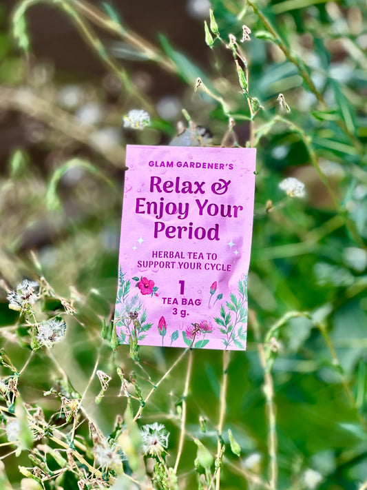 Relax & Enjoy Your Period • Single tea bag  • Herbal tea with Mugwort, Wild Lettuce, Red Clover & Hibiscus